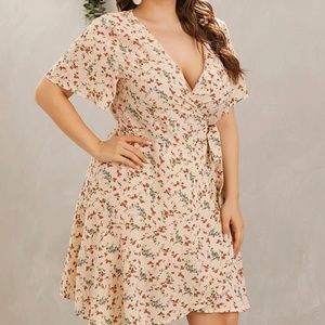 Plus Ditsy Floral Tie Side Wrap Dress